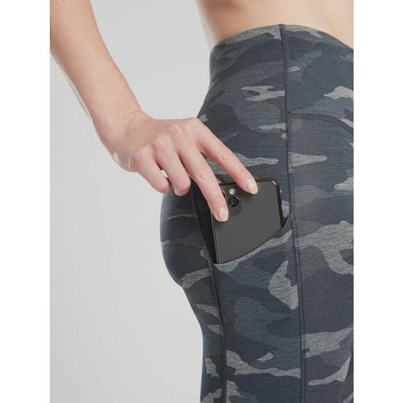 Athleta Ultimate 7/8 Tight Camo Stash Pocket High Rise Leggings XXS - Picture 6 of 16